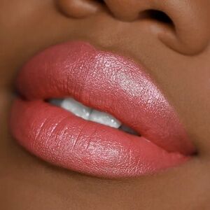 OFRA "Sonoma" lipstick